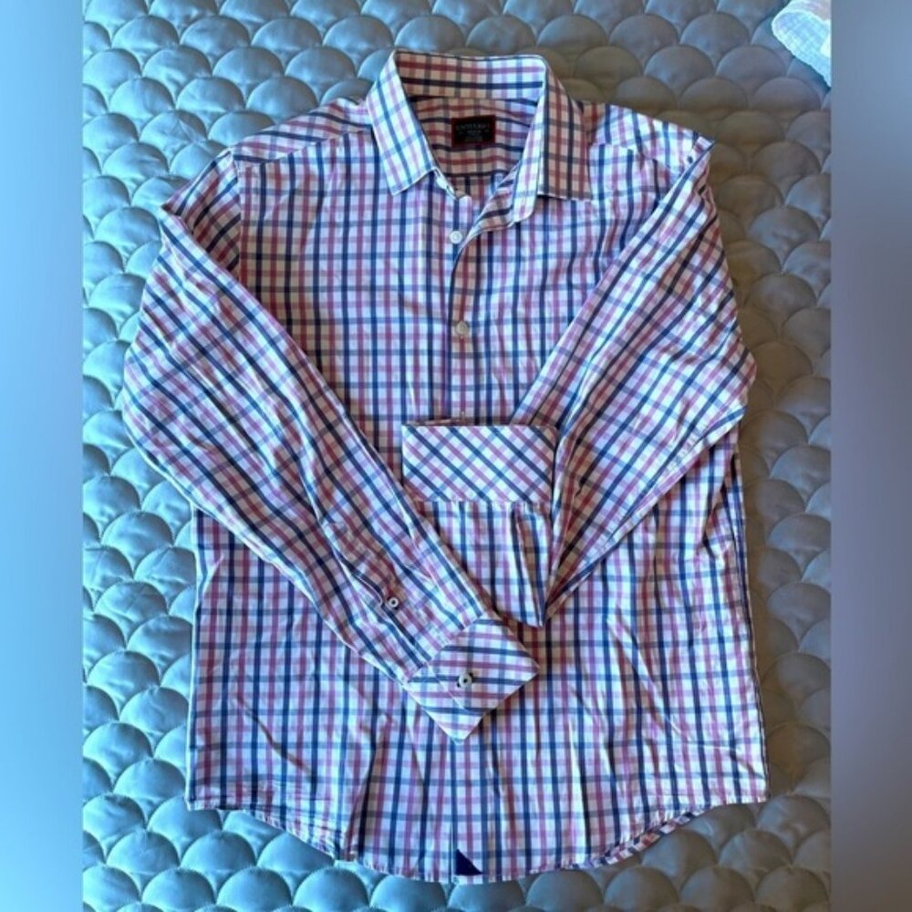 Men’s Untuckit Shirt Medium slim fit button down
